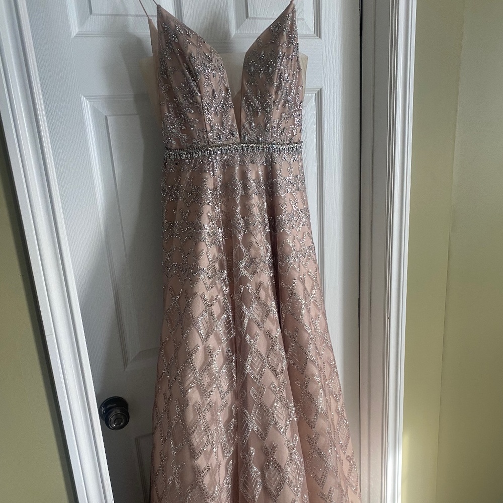 Grad dress - Picture 2 of 4